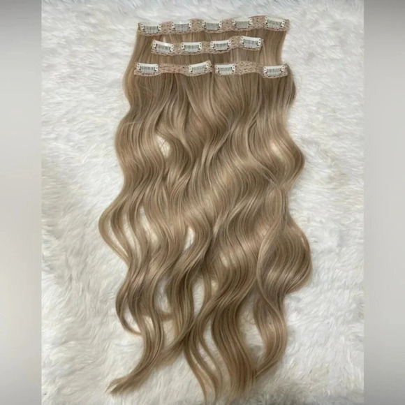20 In Clip In light Blonde 18/613 Curly Long Hair Extensions For Thick p… - Picture 4 of 8